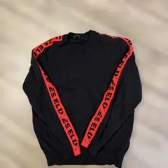 ロゴ入り黒ニットセーター Sサイズ