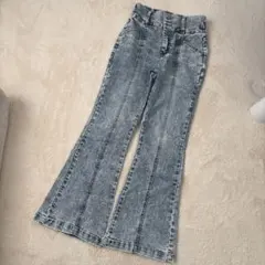 ケミカルウォッシュ デニムパンツ　ラブトキシック　フレアパンツ　150