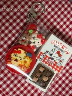 ガチャ詰めポーチ 赤系