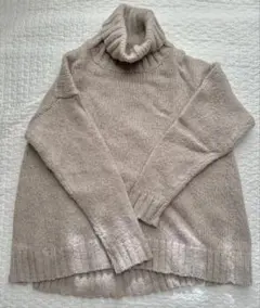 ベージュ アルパカ混ニット　ウール　セーター