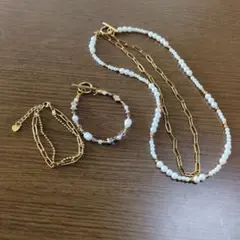 Item thumbnail for item fd736e27-8e12-4226-8317-4c241cd6f251