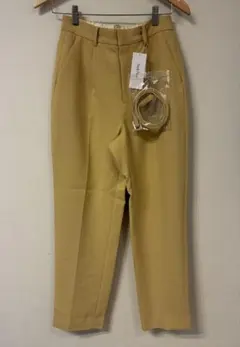 【新品タグ付】StyleNote ベルメゾン ベルト付テーパードパンツ イエロー