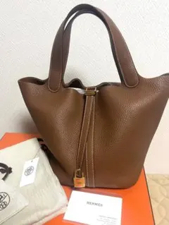 ⭐️極美品⭐️HERMES エルメス ピコタンロックMM ▢O刻印 ハンドバッグ HERMES 美品◎HERMES エルメス ピコタンロック マイクロ