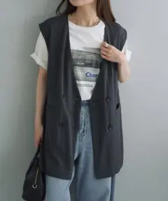PUAL CE CIN 【リバイバル】ノーカラーダブルデザインジレベストのサムネイル