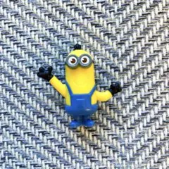 ミニオンフィギュア　ケビン