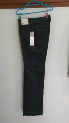 リブレスコーデュロイスタイルアップノータックパンツ