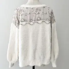 アクシーズ 刺繍チュール切り替え　シャギーニット