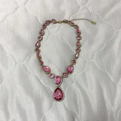 claire’s ピンクのビジューネックレス