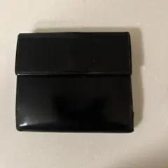 ブラックレザー折りたたみ財布