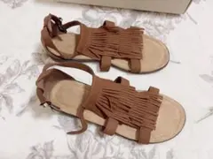 MINNETONKA ミネトンカ フリンジ サンダル 23.5 US6のサムネイル