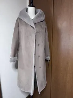 ナチュラルビューティーベーシック フード付きボアコート