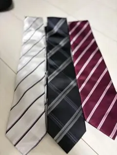 Caldiane（カルディアーネ）等 ストライプネクタイ 3本セット
