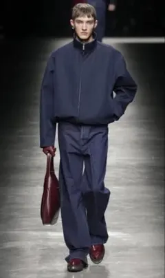 Item thumbnail for item 1a4d558a-bf88-40e0-a47a-907871c58991