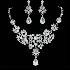 クリア　シルバー　ベリーダンス ネックレス　社交ダンス　衣装　ビジュ