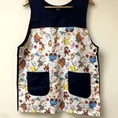【新品未使用】7人の小人 総柄エプロン M-L 保育士
