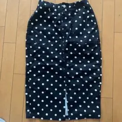 ドット柄タイトロングスカートのサムネイル