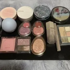 コスメまとめ売り　クッションファンデ・チーク他