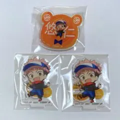 呪術廻戦 ロールアイスクリーム アクリルスタンド ネームバッジ 虎杖悠仁