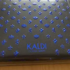 KALDI 美品　小物収納ボックス 王冠模様