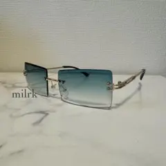 Item thumbnail for item 001f9325-1845-4a6b-8df1-a6986b6dd84d