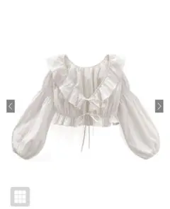 GRL ホワイトフリルクロップドブラウス