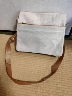 【送料無料】キャンバス ショルダーバッグ ホワイト