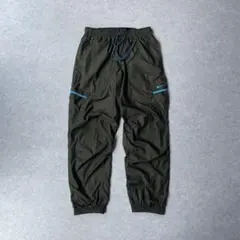 00s NIKE ナイロンパンツ テックパンツ ストリート 在原みゆ紀 y2k