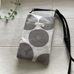 Item thumbnail for item f19e79b5-9156-4d1b-88e6-84c9927f6a6c