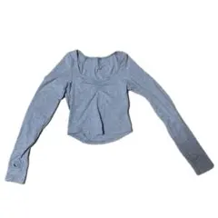 Dazy グレー クロップド丈 長袖 Tシャツ M