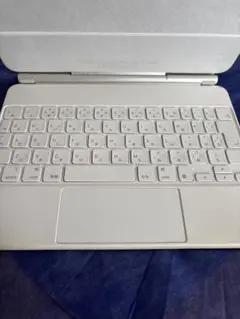 iPad Air 11 キーボード付きカバー