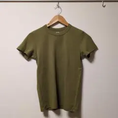 ユニクロ クルーネック 半袖 tシャツ L カーキのサムネイル