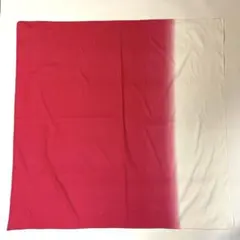 大きいサイズ　ピンク×白　グラデーション大判スカーフ　風呂敷　インテリアクロス