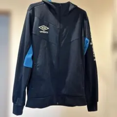 ネイビー パーカー