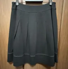 ナチュラルビューティー　ひざ丈スカート　黒のサムネイル
