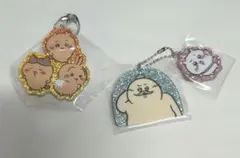 ガチャガチャ　ちいかわ 人魚の島のひみつ　ラメアクリルキーホルダー