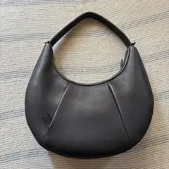 b stuff ビースタッフ クロワッサンバッグ ショルダーバッグのサムネイル
