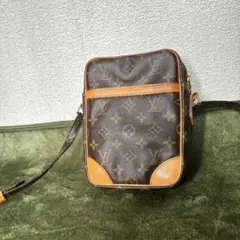 Item thumbnail for item 15be4a0a-1d3f-47c1-a167-14773952f2a1