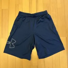 Under Armour ネイビー ハーフパンツ　Sサイズ