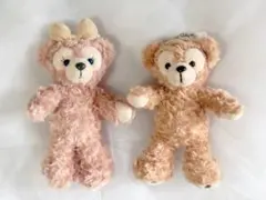 【美品】ダッフィ シェリーメイ ぬいぐるみバッジ 2個セット