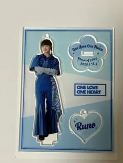 ONE LOVE ONE HEART 飯塚瑠乃 アクリルスタンド
