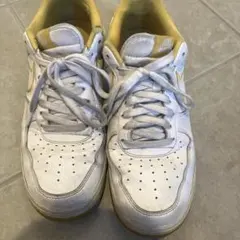 NIKE AIR FORCE 1 ホワイト イエロー