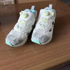 Reebok INSTAPUMP FURY スニーカー ホワイト