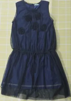 ❗値下げしました❗ハッカキッズ　チュールワンピース　紺 サイズ140