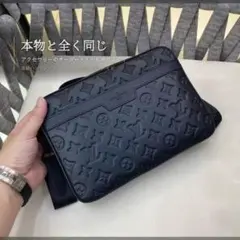 LOUIS VUITTON クラッチバッグ ブラック