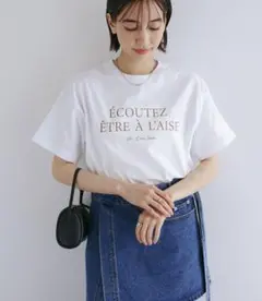 アンドミー andme ロゴプリント 半袖Tシャツ ホワイト Sのサムネイル