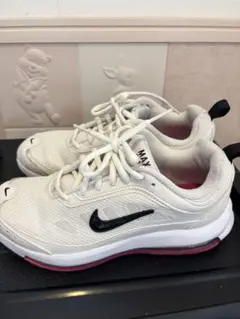 【23.5】Nike Air Max AP ホワイト/ブラック/ピンク
