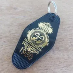 ムーンアイズ ホテル キーホルダー (ブラック)のサムネイル