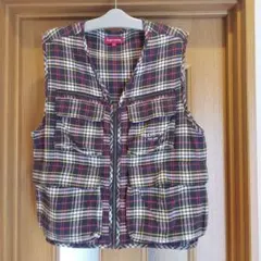 Item thumbnail for item 328291d5-9600-4d42-bef4-ffe31ae7eac0