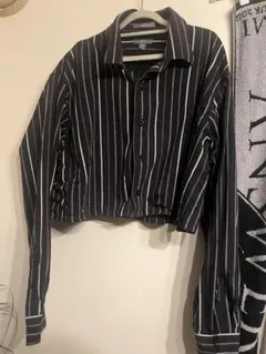 クロップドストライプシャツ ブラック/ホワイト