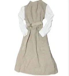 パール付き 配色ワンピースベージュ×ホワイトベルト付きフレアワンピースきれいめ